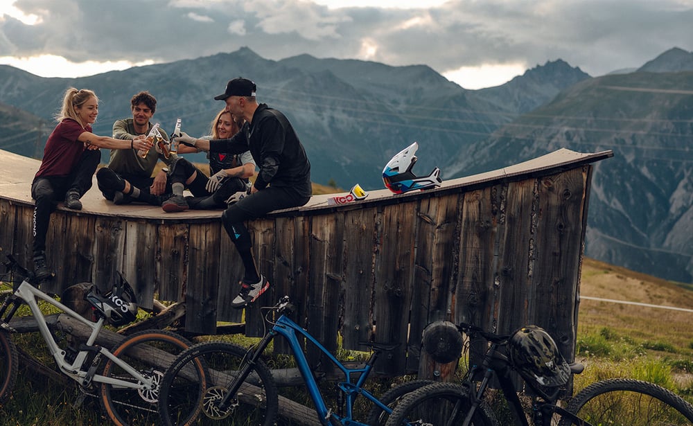 OFFICIAL BIKERS PARTY