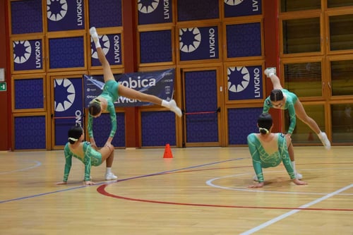 AEROBIC ON STAGE