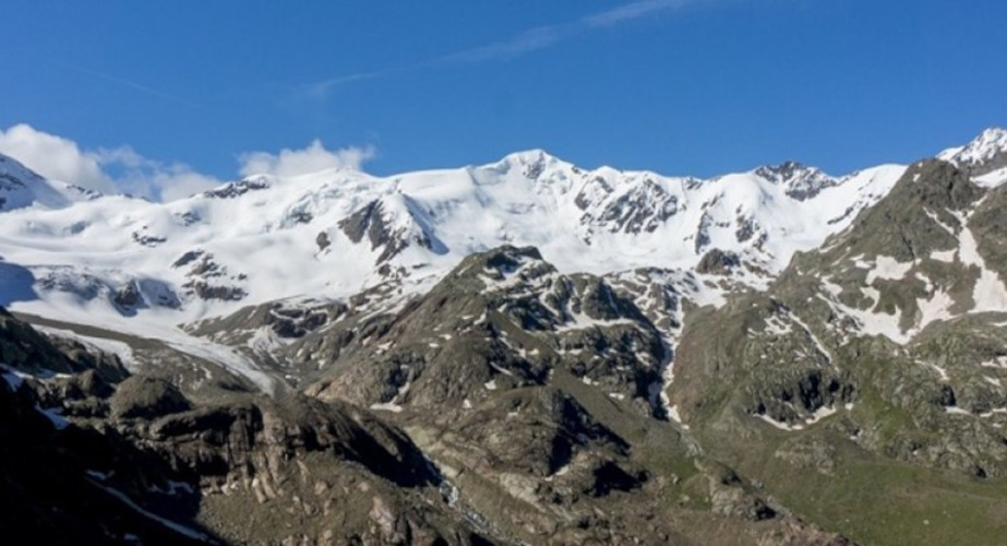WANDERUNG ZUM FORNI-GLETSCHER