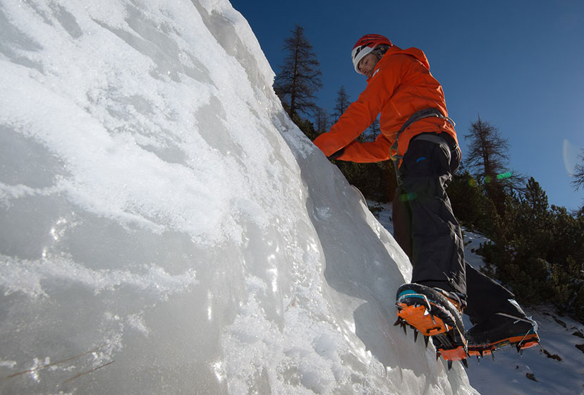 ICE CLIMBING - Outventure Livigno