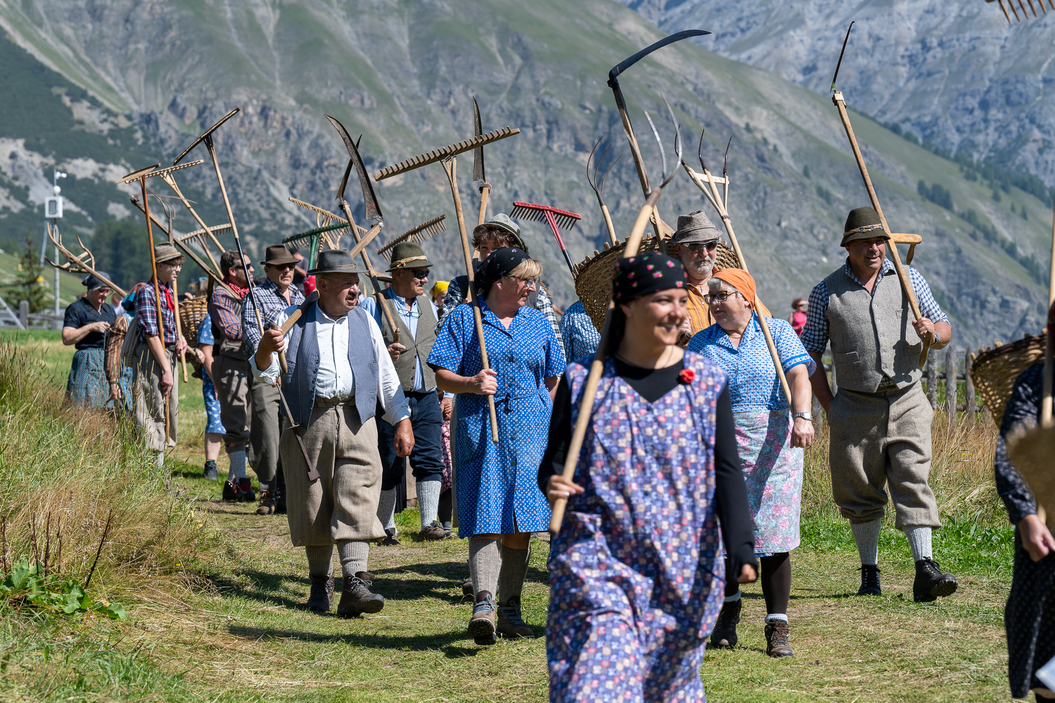 “LIVIGNASC”: TRADIZIONE, AUTENTICITÀ ALPINA E CULTURA LOCALE AL CENTRO DELL’ESTATE DI LIVIGNO