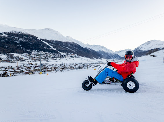 SCIATA IN NOTTURNA SNOWKART