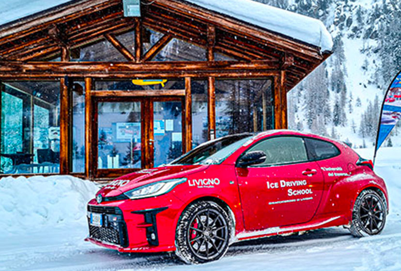 CORSI DI GUIDA SU GHIACCIO